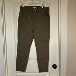 Olive Green High-rise Sculpted Skinny Jeans